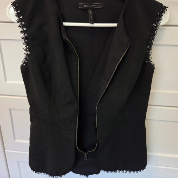 BCBG MAX AZRIA Zippered Black Sleeveless Top from set of Lost Girl TV show - Picture 1 of 6